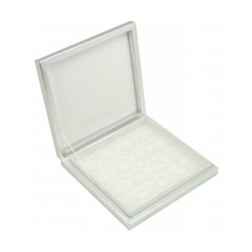 Karton Çikolata Kutusu 9 lu Separatörlü 18X19 CM  Gümüş