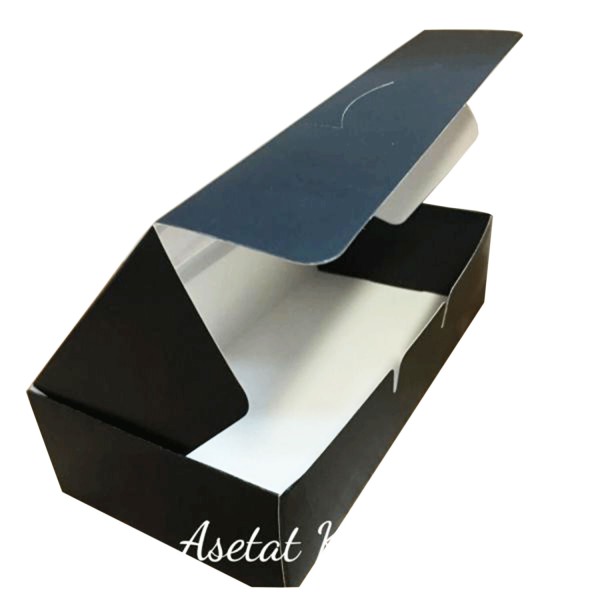 Tahtakale Toptancı Pencereli Karton Kutu Düz Renk 20X10X5 CM  (10 Adet) Siyah