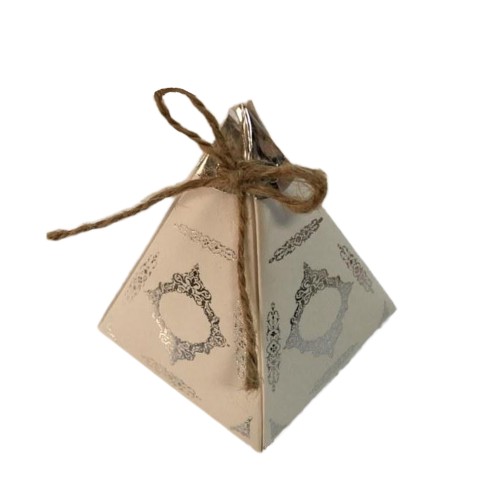 Karton Lokumluk Gümüş Saray Desenli Piramit Modeli 50 Adet)  Beyaz