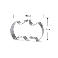 Tahtakale Toptancı Kek Kurabiye Ve Pasta Kalıbı Metal Şekilli Batman 9.3X6 CM