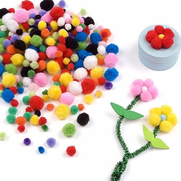 Tahtakale Toptancı Renkli Ponpon Minik Boy Rengarenk 1.5 CM (50 Adet) Tahtakale Toptancı Renkli Ponpon Minik Boy Rengarenk 1.5 CM (50 Adet)